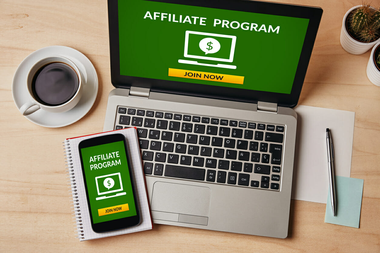 top paying affiliate program, amazon affiliate program, best affiliate programs for beginners, best affiliate programs for bloggers, free affiliate program, software affiliate programs, lifetime affiliate programs